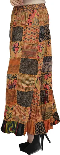 Vista 3 de Exotic India - Falda larga estampada de rayón Dori de Gujarat con tela de retazos