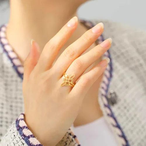 Vista 27 de UNIFT Anillo de nudo de bruja para mujer, de acero inoxidable, estilo geométrico, elegante, elegante, irlandés, nudo celta, ajustable, anillo