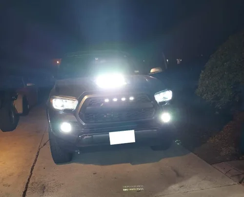 Vista 6 de iJDMTOY 35-966 Barra de Luz Scoop Compatible con Toyota Tacoma 2016 en adelante, Incluye (1) Barra de Luz LED de Alta Potencia de 60W, Soportes