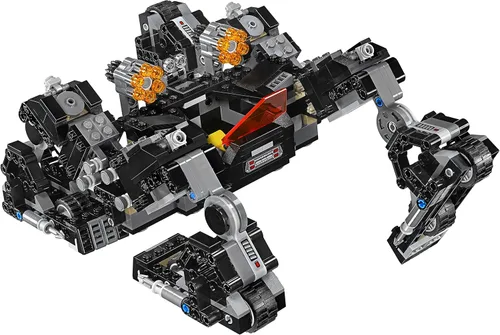 Vista 9 de LEGO Super Heroes 76086 Knightcrawler Tunnel Attack (622 piezas)