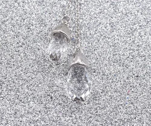 Vista 2 de Black Swan Swarovski Crystal Teardrop Y Collar de dos tamaños Lariat