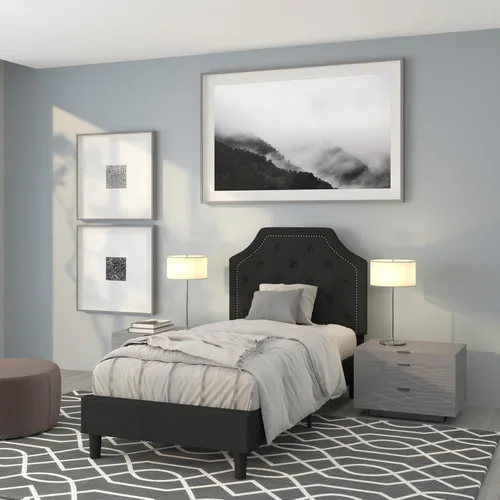 Vista 12 de EMMA + OLIVER Base de cama tapizada con diseño arqueado y diseño capitoné en tela beige