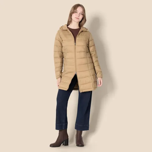 Vista 74 de Amazon Essentials - Abrigo acolchado, ligero y resistente al agua con capucha para mujer, disponible en talla extragrande