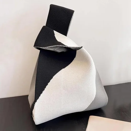 Vista 6 de Bolso pequeño con nudo de muñeca para mujer Tricolor negro.