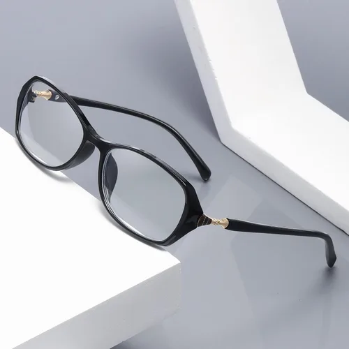 Vista 7 de B&Q 4 pares de lentes de lectura para mujer, marco ovalado, bloqueo de luz azul, estilo clásico