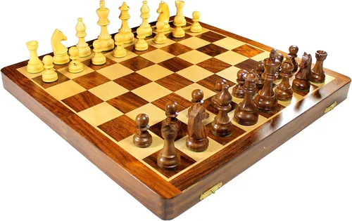 Vista 2 de StonKraft Juego de tablero de ajedrez plegable de madera coleccionable de 18" x 18″+piezas hechas a mano de madera con reina extra