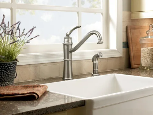 Vista 3 de Moen Wetherly 87999BRB - Grifo de cocina de arco alto de bronce mediterráneo con rociador lateral, 87999BRB