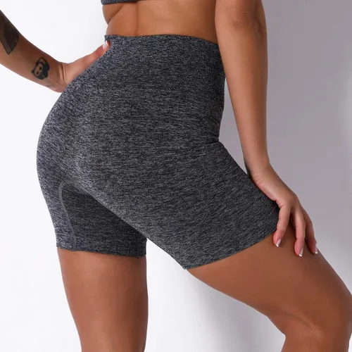 Vista 5 de IMEKIS Conjunto de yoga para mujer, sin costuras, pantalones cortos de ejercicio de cintura alta, pantalones cortos con top deportivo y brasier de 2