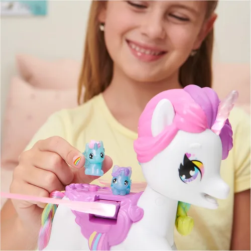Vista 8 de Hatchimals CollEGGtibles, juguete de unicornio Hatchicorn con alas aleteadas, más de 60 luces y sonidos, 2 bebés exclusivos, juguetes para niños