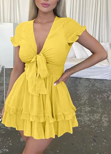 Vista 4 de PRETTYGARDEN - Mini vestido de verano con vuelo para mujer. Vestido corto acampanado con cuello en V y manga corta con volantes en la parte delantera