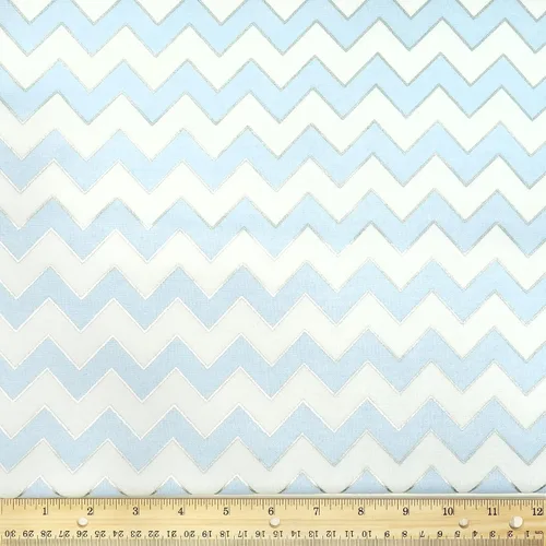 Vista 14 de Stitch & Sparkle Tela de rayón de bambú Algodón 42/44 Ancho, por The Yard, Polkadot