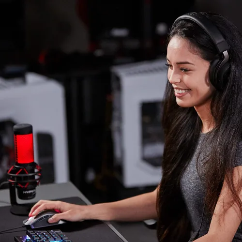 Vista 8 de HyperX QuadCast - Micrófono de condensador USB para PC PS4 y Mac renovado