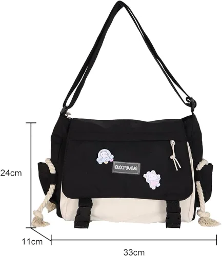 Vista 6 de Juoxeepy Bolsa de mensajero estética con colgante de relleno y alfileres Kawaii bolsa cruzada para mujer bolsa de mensajero de nailon