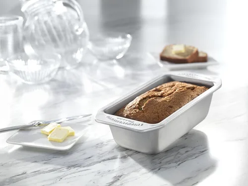 Vista 3 de USA Pan American Bakeware Classics - Molde para hornear de 1 libra, acero aluminizado