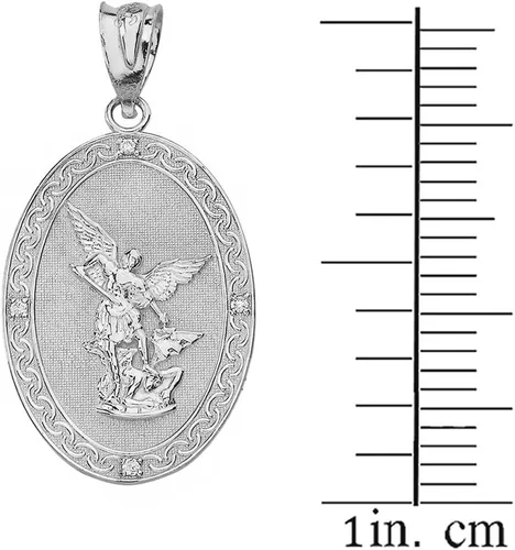 Vista 3 de Collar de plata de ley con medalla ovalada de San Miguel Arcángel CZ (1")