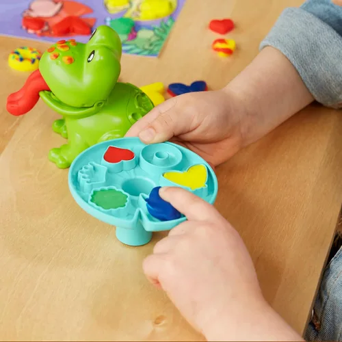 Vista 4 de Play-Doh Frog 'n Colors - Juego de iniciación con tapete de juego, juguetes preescolares para niñas y niños de 3 años en adelante, juguete de rana