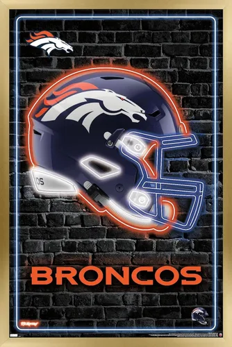 Vista 17 de NFL Denver Broncos - Póster de pared con casco neón, 22.4 pulgadas de largo x 14.7 pulgadas de ancho, versión enmarcada de madera de granero