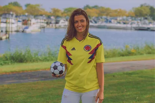 Vista 3 de Balón de fútbol de revelación de género con polvo rosa y azul