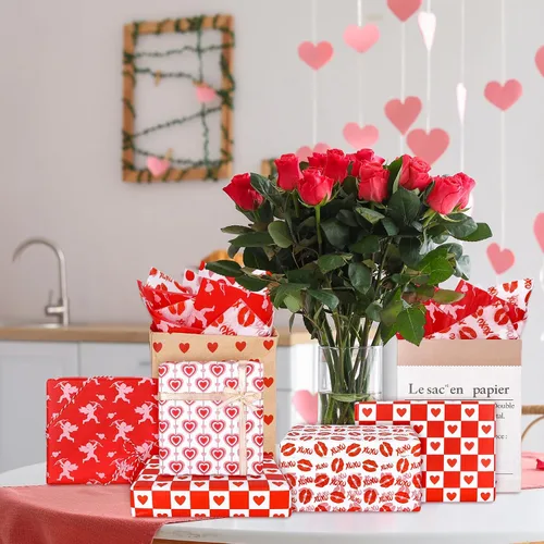 Vista 7 de JarThenaAMCS 100 hojas de papel de seda para el día de San Valentín, a granel, 10 diseños de corazón rojo de amor, cupido, lunares, hojas de papel