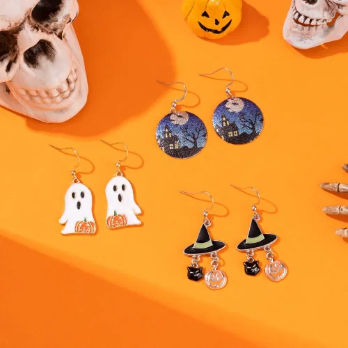 Vista 4 de Madison Tyler Aretes de Halloween para mujer, esqueleto, calavera, fantasma, calabaza, telaraña, sombrero de mago, truco o trato, aretes colgantes