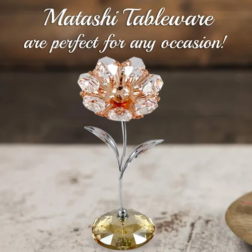 Vista 4 de Matashi Figurilla de Girasol Chapada en Cromo y Oro Rosa con Cristales Incrustados, Ornamento de Mesa con Base de Cristal Dorado Figura de girasol