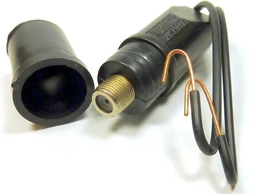 Vista 8 de Philmore Antena al aire libre de TV que hace juego Balun VHF/UHF/FM 300 a 75 ohmios