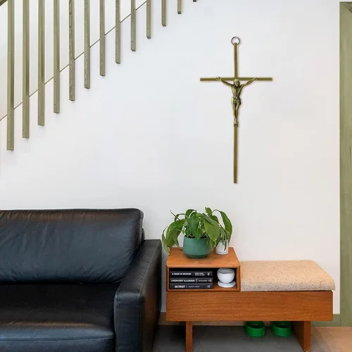 Vista 3 de WenRity Cruz del Perdon Católica Cruz de pared de metal delgado Cruz del Perdon Católica Cruz de 10 pulgadas - Decoración artística de dar bendición