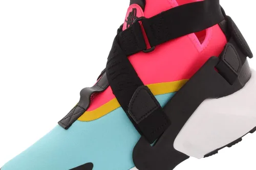 Vista 3 de Nike Air Huarache City Tenis bajas para mujer