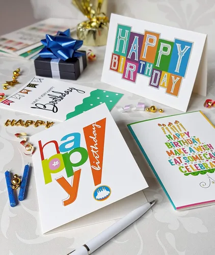 Vista 2 de 120 tarjetas de feliz cumpleaños para oficina, negocios y uso personal con mensaje genérico corto en el interior, notas de felicitación surtidas a