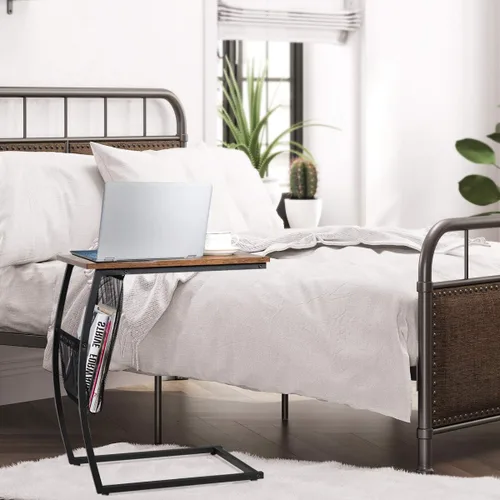 Vista 5 de Tangkula Mesa auxiliar para sofá, mesa C con bolsillo lateral y marco de metal, mesa auxiliar industrial para sofá, cama, sala de estar, dormitorio