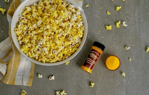 Vista 6 de Condimento salado de manteca par palomitas de maíz Amish Country Popcorn estilo estadio de béisbol, 6 oz