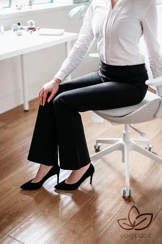 Vista 7 de Yogipace - Pantalones de vestir con presillas para mujer con diseño deportivo y corte de bota para practicar yoga o ir a trabajar tallas pequeñas