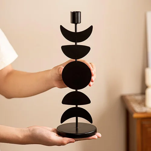 Vista 3 de Portavelas cónico de hierro, negro mate, portavelas alto con estrella y luna, soporte decorativo para velas para bodas, mesas de comedor, fiestas
