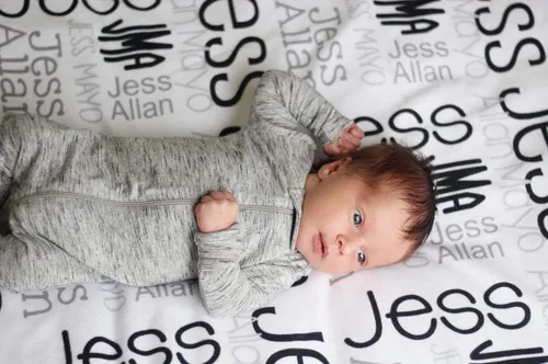 Vista 11 de Manta con nombre personalizada para bebé, niño, niña y niños. Manta con nombre personalizado del nombre del bebé. Manta con nombre personalizada