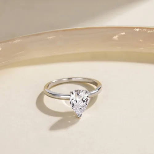 Vista 2 de EAMTI Anillos de compromiso de plata de ley 925 de 2 quilates, corte de pera, circonita cúbica, anillos de compromiso de boda para ella