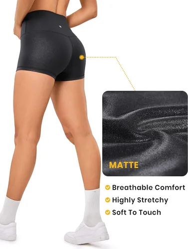 Vista 5 de CRZ YOGA Butterluxe - Pantalones cortos de piel sintética mate para mujer, 2.5 pulgadas, cintura alta, entrenamiento, yoga, elastano
