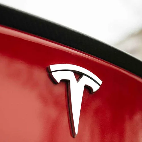 Vista 8 de IPG Compatible con Tesla Modelo 3 Juego de calcomanías (Set de 9 logotipos) Adhesivos para personalizar tu vehículo