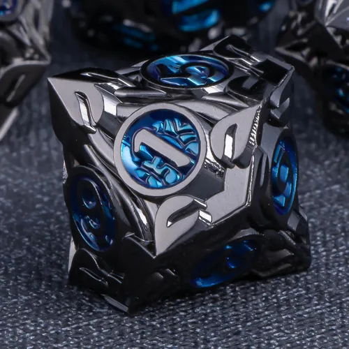 Vista 7 de KERWELLSI - Juego de dados metálicos DND D&D, 7 piezas con diseño de enredaderas naturales, dados de juego de rol con caja de regalo, dados negros