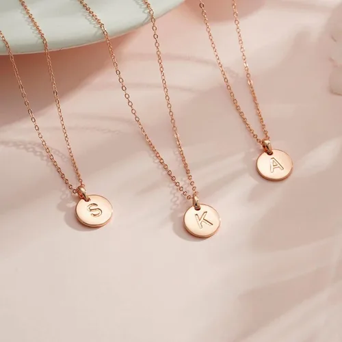 Vista 6 de Memorjew S925 Sterling Silver Initial Necklaces for Girls Women, Tiny Cute Initial Pendant Necklace Valentines Day Gold Jewelry Gifts for Women Teen