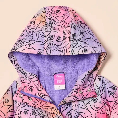 Vista 4 de Tienda Essentials Disney Marvel Star Wars Frozen Abrigo acolchado cálido para niñas princesas y niños pequeños