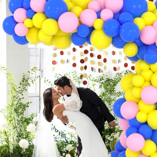 Vista 4 de Kit de arco de guirnalda de globos azules y amarillos – 122 globos azul real, rosa, globos azules y amarillos, guirnalda de globos para cumpleaños