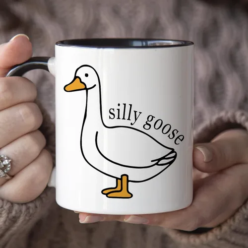 Vista 3 de YouNique Designs Taza de café Silly Goose On The Loose de 11 onzas, regalos para papá de parte de la hija, regalos de elefante blanco para adultos