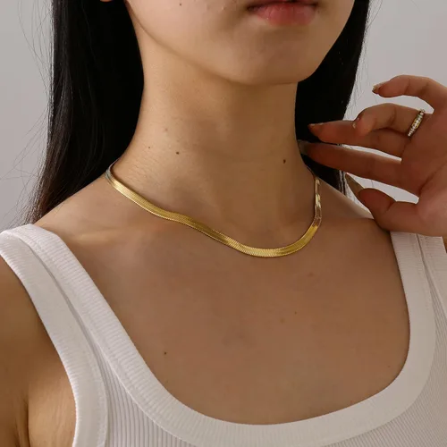 Vista 3 de Delicado collar de cadena para mujer, chapado en oro de 18 quilates, gargantilla de disco de moneda, collar simple de cadena trenzada con cuentas