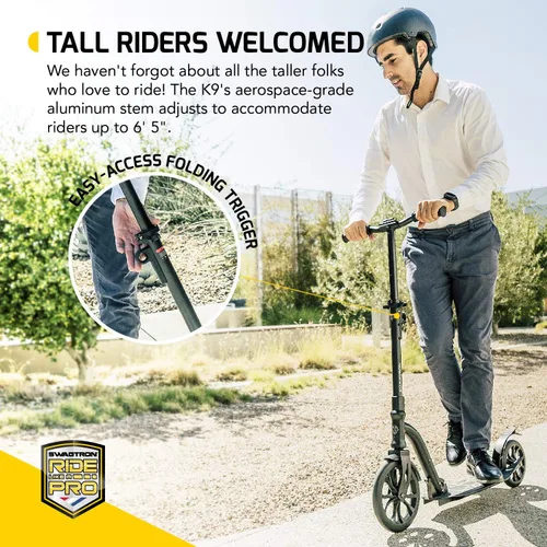 Vista 5 de Swagtron K9 Commuter Kick Scooter para adultos adolescentes plegable ligero altura ajustable para ciclistas de hasta 6 pies 5 pulgadas carga máxima