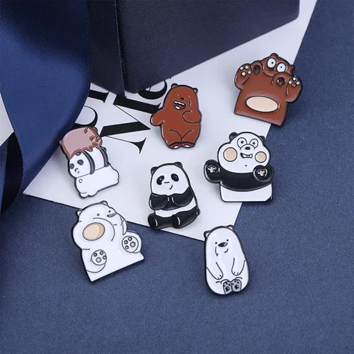 Vista 6 de Broche de esmalte de dibujos animados lindo animal Kawaii bolsas mochilas chaquetas sombrero accesorio decoración (Panda y oso)