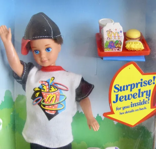 Vista 2 de Barbie: Happy Meal Todd Doll (1993)