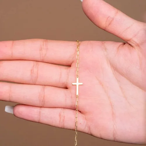 Vista 4 de Pulsera de cadena de clip con cruz lateral de oro amarillo de 14 quilates con cierre de langosta