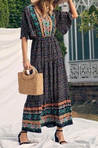 Vista 5 de PRETTYGARDEN - Vestido bohemio casual de verano para mujer, con estampado floral, cuello en V, manga corta, cintura alta, largo hasta el piso