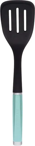 Vista 9 de KitchenAid Espátula Ranurada Clásica de Nylon, 13.66 Pulgadas, Aqua Sky