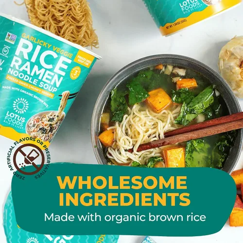 Vista 4 de Lotus Foods Sopa orgánica de fideos ramen de arroz vegetariano al ajo - Fideos ramen, taza de fideos, tazón de ramen instantáneo, hecho con arroz